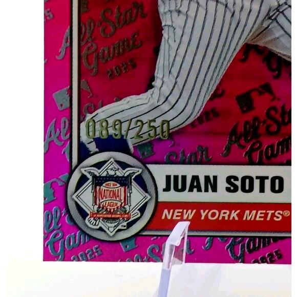 Juan Soto #60 Topps All-Star Game Pink Foil SP /250 - Picture 4 of 9